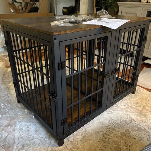 Spacious double dog crate - double,
